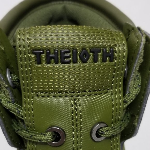 NIKE Xarr ‘the10th’ Mountain Boot in Triple-Green - Picture 13 of 16